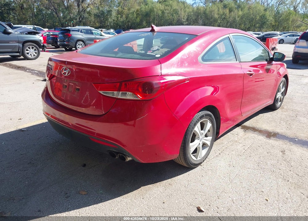2013 HYUNDAI ELANTRA VIN: KMHDH6AE1DU004804