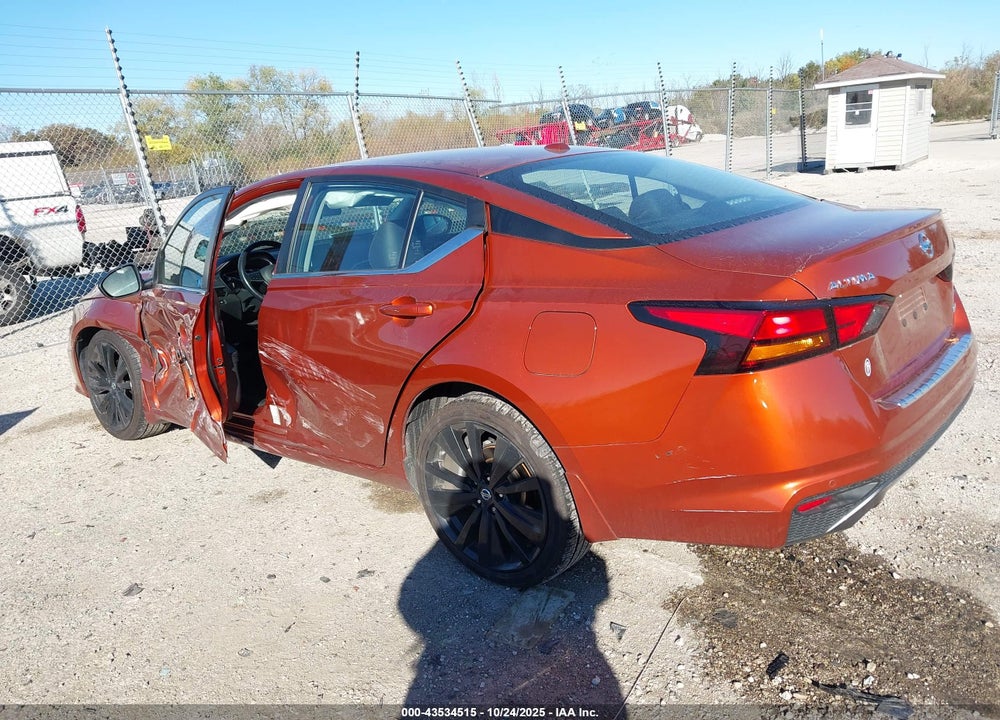 2022 NISSAN ALTIMA SR INTELLIGENT AWD VIN: 1N4BL4CW0NN325366