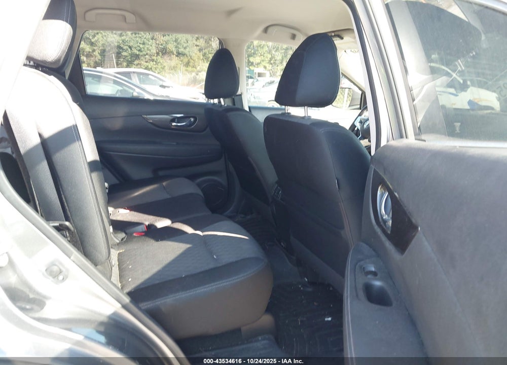 2019 NISSAN ROGUE SV VIN: JN8AT2MT3KW253930