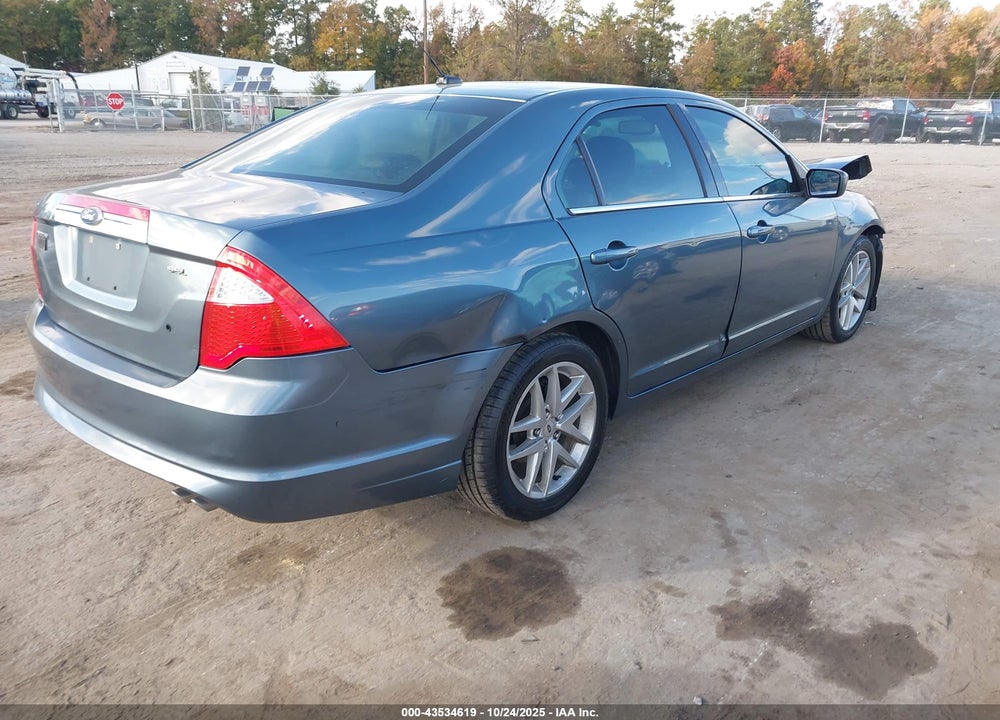 2011 FORD FUSION VIN: 3FAHP0JA3BR245972