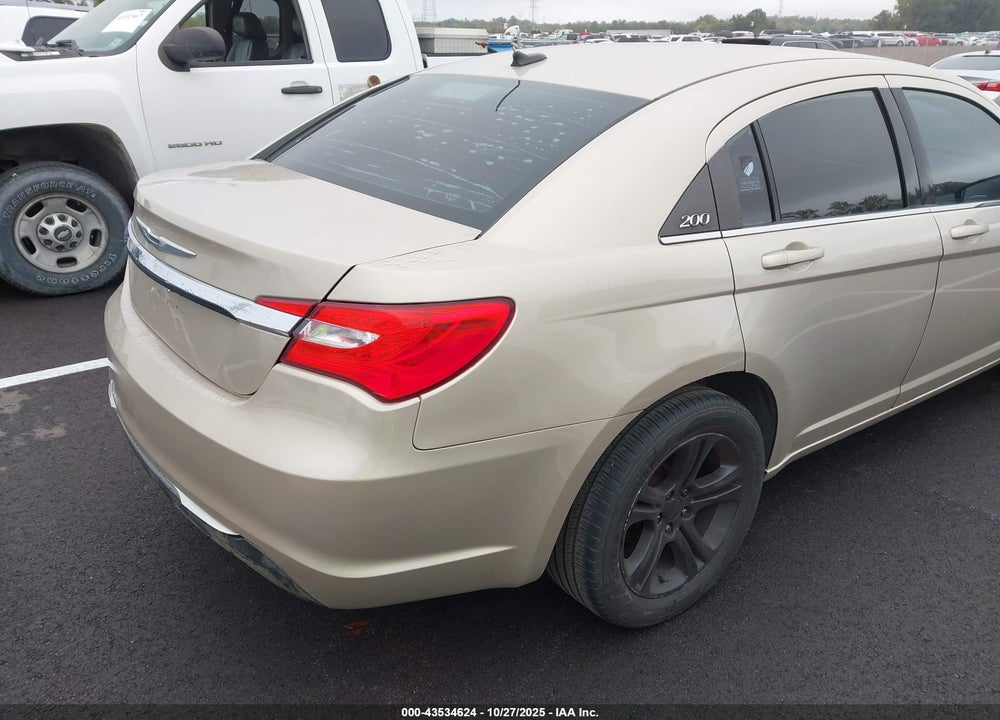 2013 CHRYSLER 200 VIN: 1C3CCBBB1DN598157