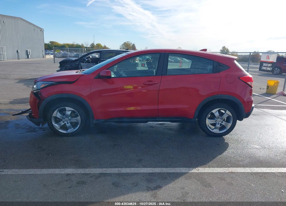 2017 HONDA HR-V LX VIN: 3CZRU6H32HG703999