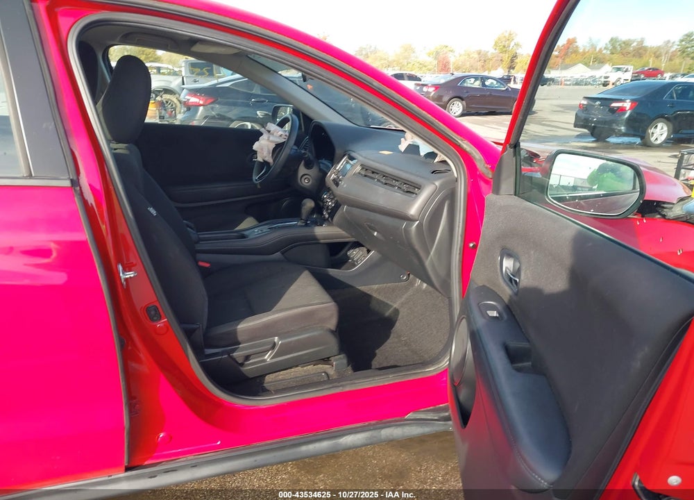 2017 HONDA HR-V LX VIN: 3CZRU6H32HG703999