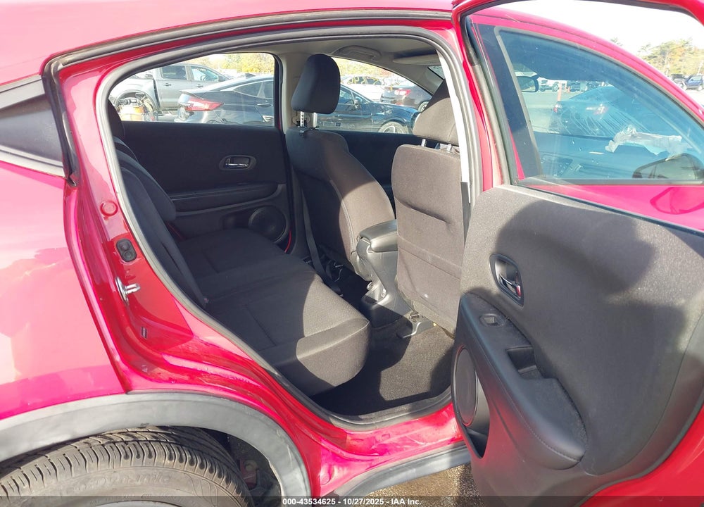 2017 HONDA HR-V LX VIN: 3CZRU6H32HG703999