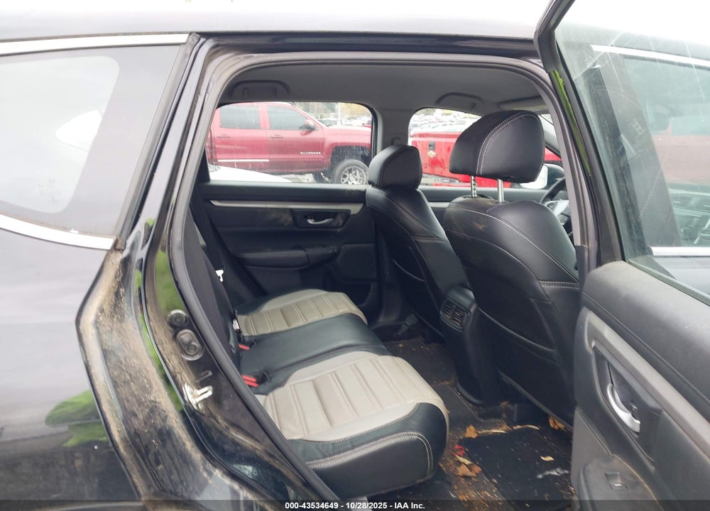 2019 HONDA CR-V LX VIN: 2HKRW6H36KH206307
