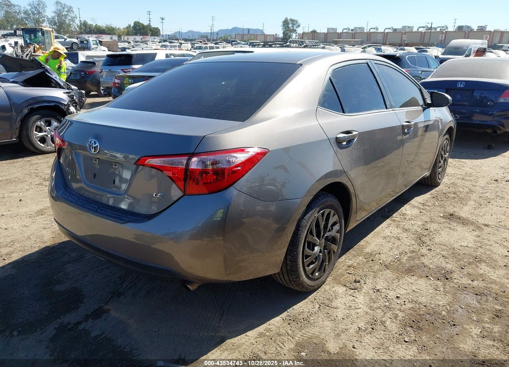 2018 TOYOTA COROLLA VIN: 5YFBURHE4JP762661
