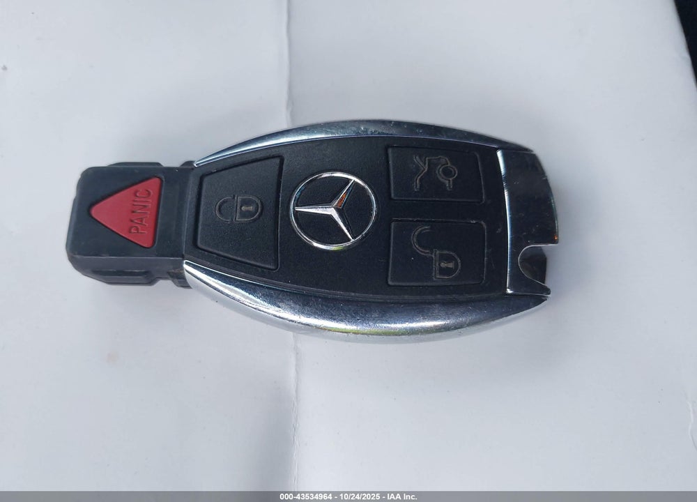 2013 MERCEDES-BENZ C 300 SPORT 4MATIC VIN: WDDGF8AB3DR293010