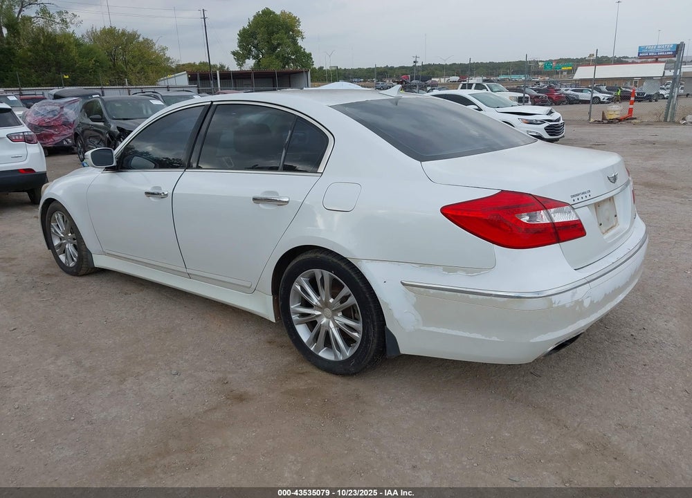 2013 HYUNDAI GENESIS 3.8 VIN: KMHGC4DD6DU232851