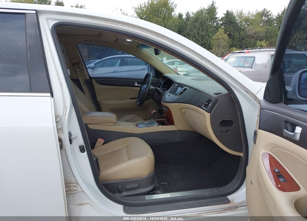 2013 HYUNDAI GENESIS 3.8 VIN: KMHGC4DD6DU232851