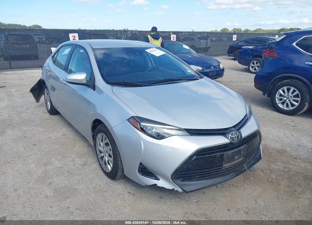 2019 TOYOTA COROLLA LE VIN: 2T1BURHE1KC140830