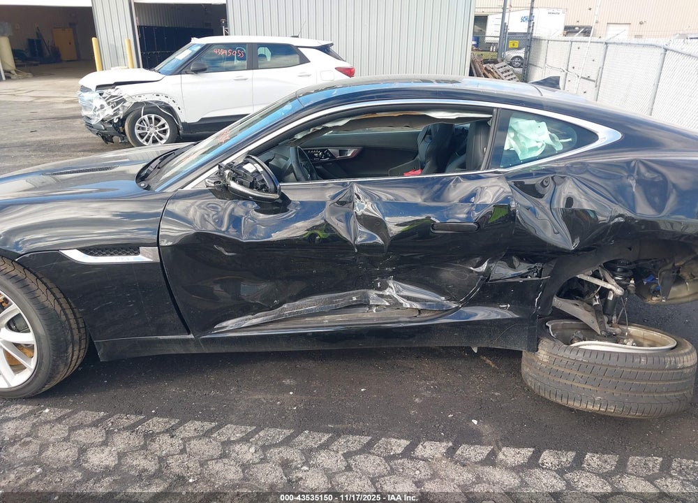2016 JAGUAR F-TYPE S VIN: SAJWA6BU7G8K22395