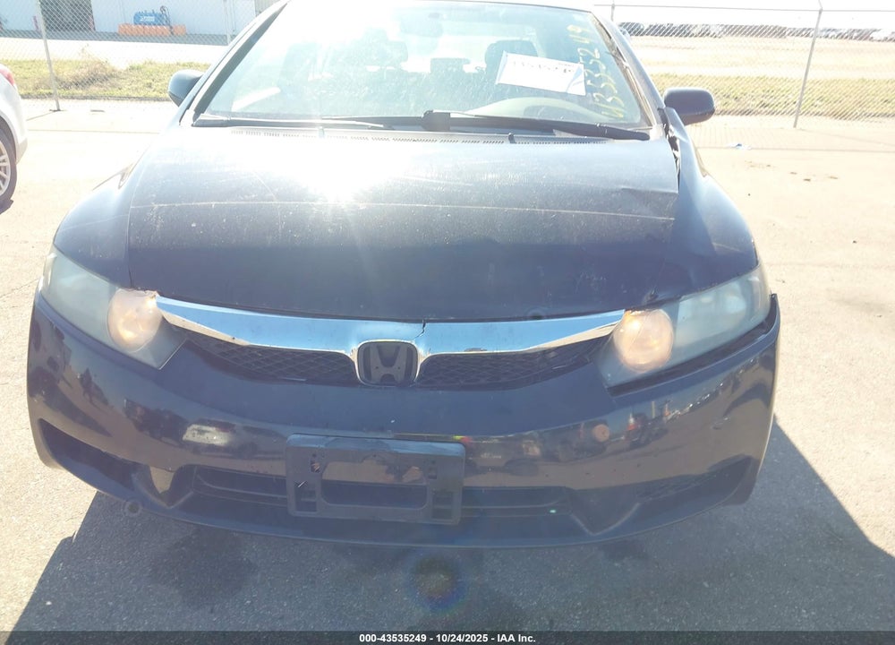 2010 HONDA CIVIC LX VIN: 19XFA1F5XAE082716