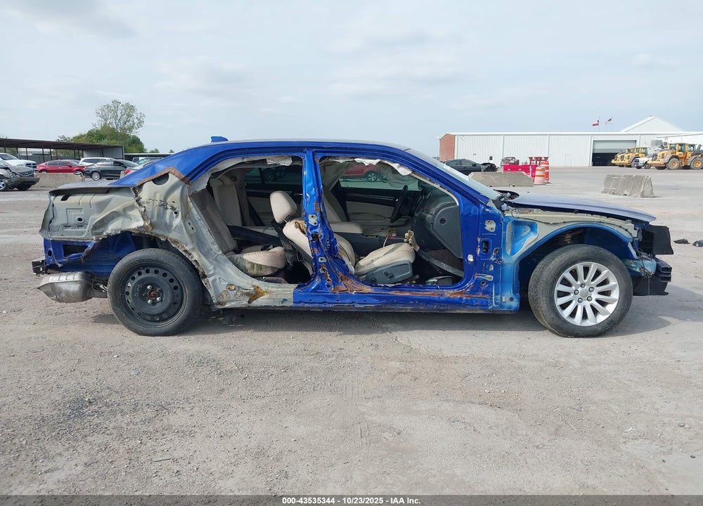 2018 CHRYSLER 300 VIN: 2C3CCAAG3JH275336