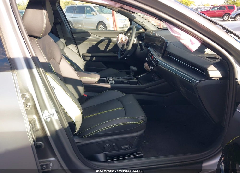 2025 KIA K5 GT VIN: KNAG44J86S5331926