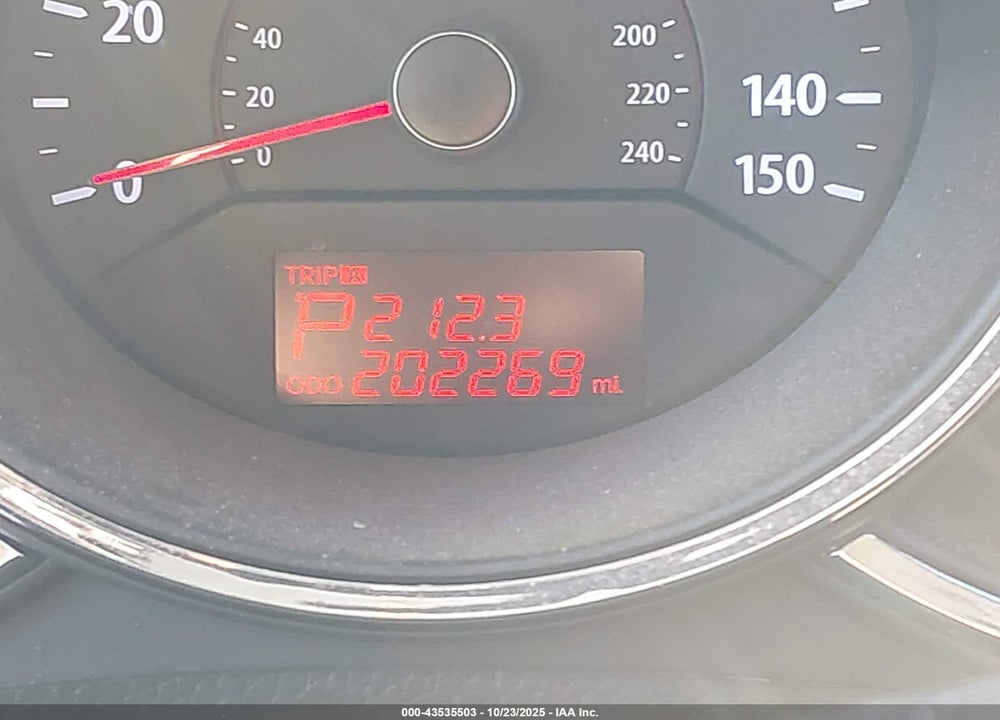 2013 KIA SORENTO VIN: 5XYKU4A22DG322398