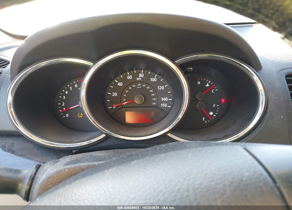 2013 KIA SORENTO VIN: 5XYKU4A22DG322398