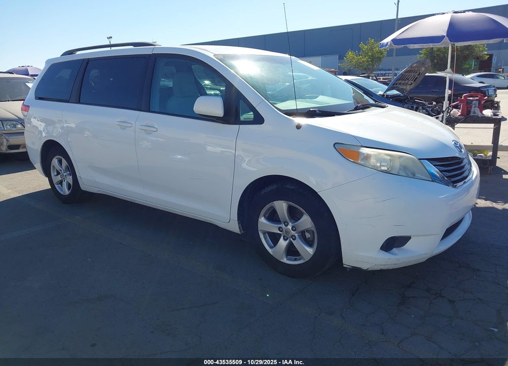 2012 TOYOTA SIENNA LE V6 8 PASSENGER VIN: 5TDKK3DC8CS254274