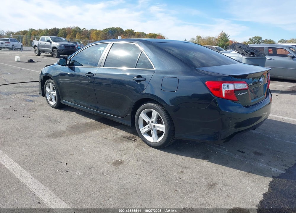 2013 TOYOTA CAMRY SE VIN: 4T1BF1FK4DU236876