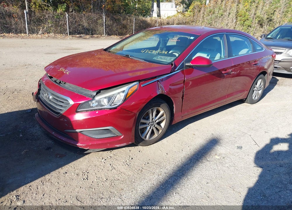 2016 HYUNDAI SONATA VIN: 5NPE24AF7GH369834