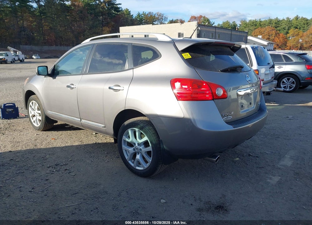 2013 NISSAN ROGUE SV W/SL PKG VIN: JN8AS5MV9DW641625