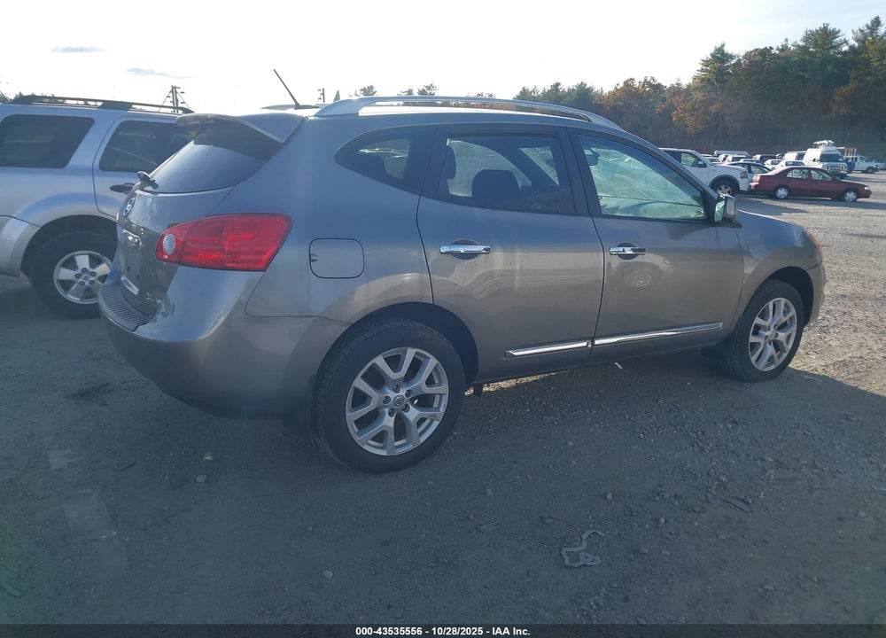 2013 NISSAN ROGUE SV W/SL PKG VIN: JN8AS5MV9DW641625