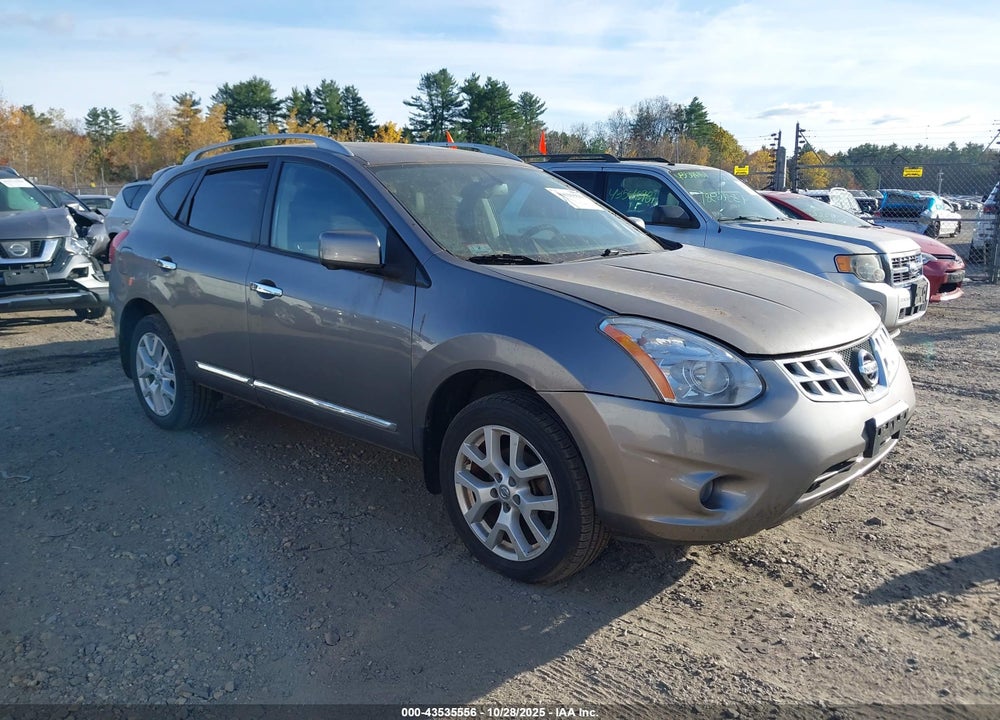 2013 NISSAN ROGUE SV W/SL PKG VIN: JN8AS5MV9DW641625
