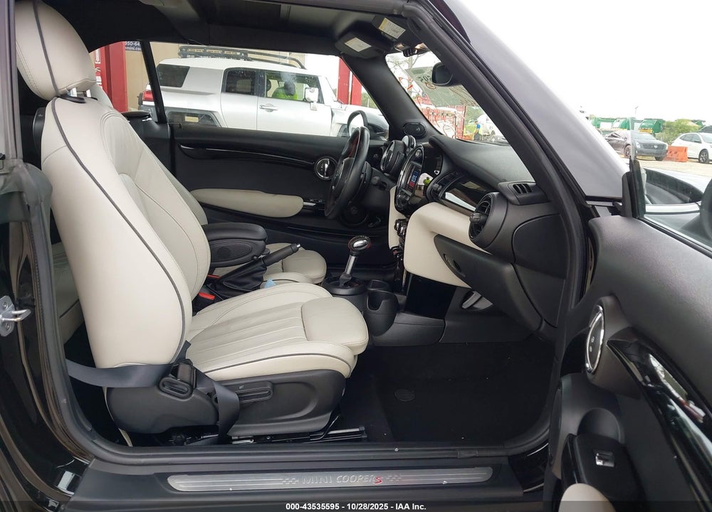 2019 MINI CONVERTIBLE COOPER S VIN: WMWWG9C58K3E39787