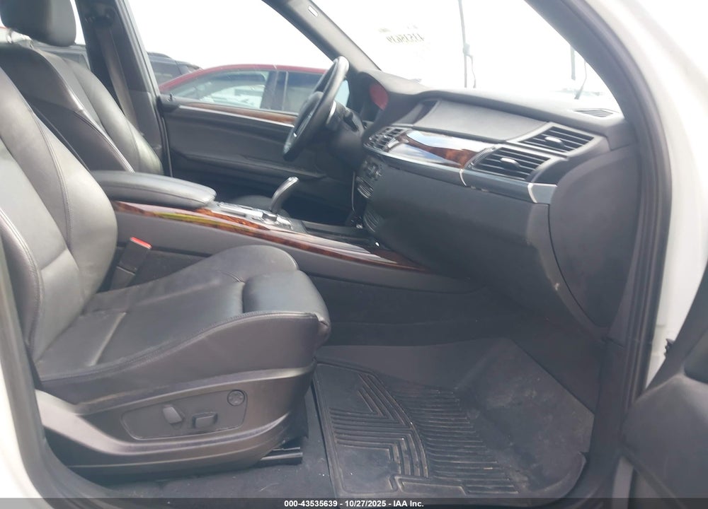 2013 BMW X5 XDRIVE35I/XDRIVE35I PREMIUM/XDRIVE35I SPORT ACTIVITY VIN: 5UXZV4C53D0G55218