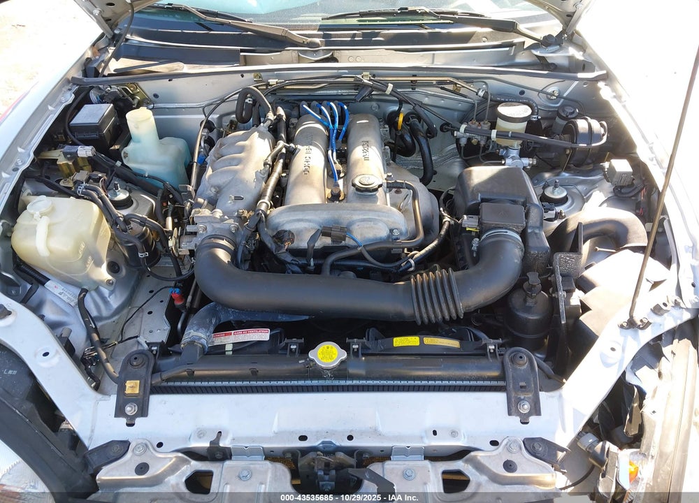 1999 MAZDA MX-5 MIATA VIN: JM1NB353XX0137039