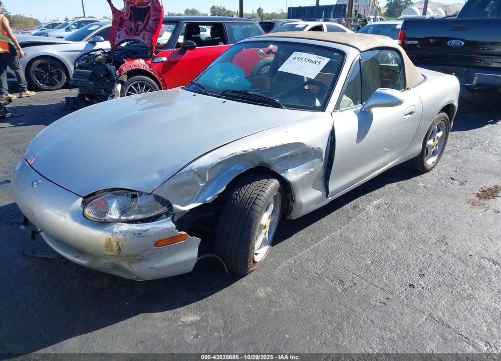 1999 MAZDA MX-5 MIATA VIN: JM1NB353XX0137039