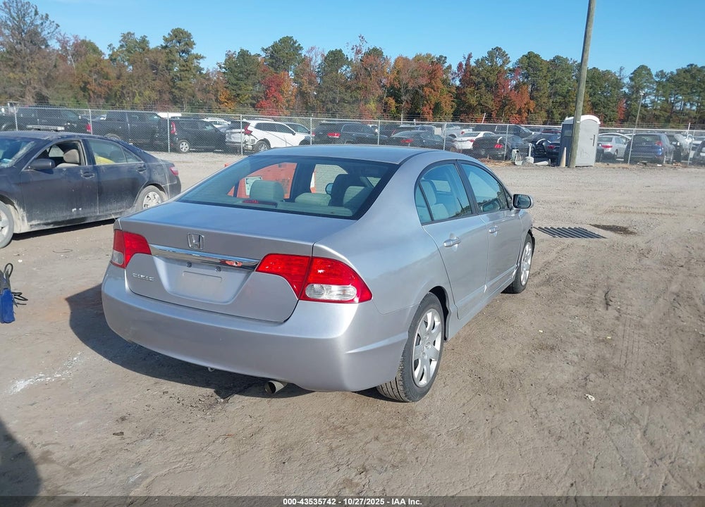 2010 HONDA CIVIC LX VIN: 2HGFA1F56AH588422