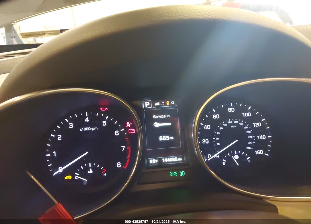 2017 HYUNDAI SANTA FE VIN: 5XYZUDLB4HG402187