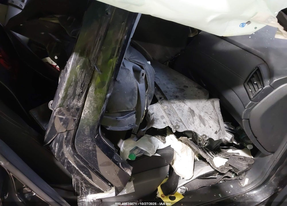 2017 NISSAN ROGUE S VIN: KNMAT2MV1HP555359
