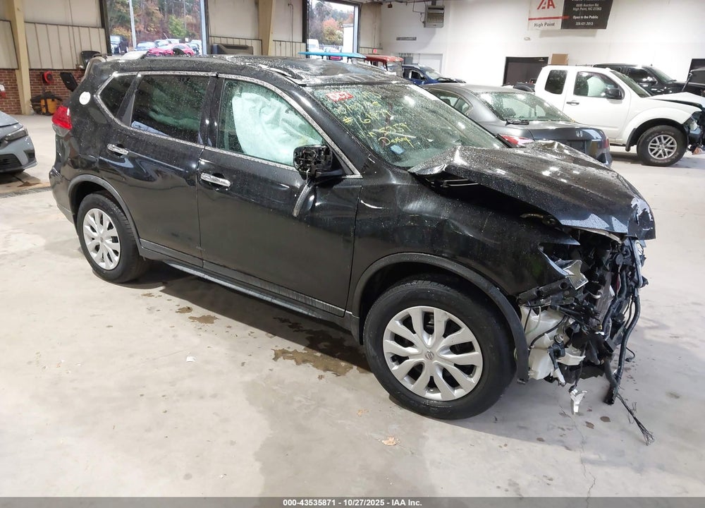 2017 NISSAN ROGUE S VIN: KNMAT2MV1HP555359