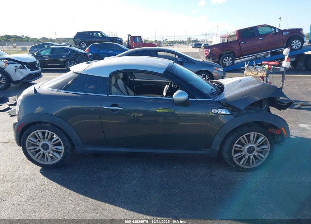 2012 MINI COOPER VIN: WMWSX3C54CT154790