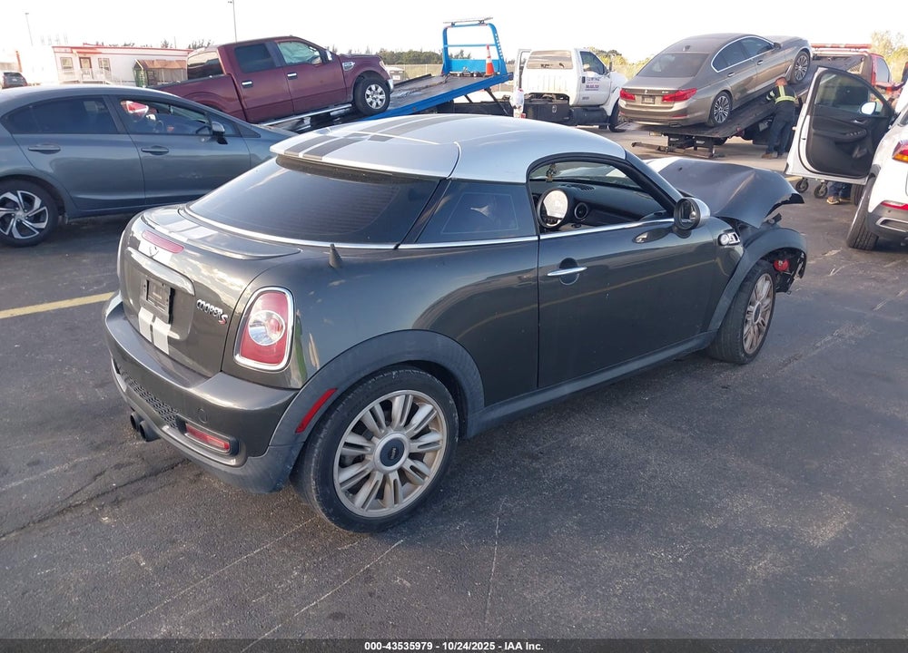 2012 MINI COOPER VIN: WMWSX3C54CT154790