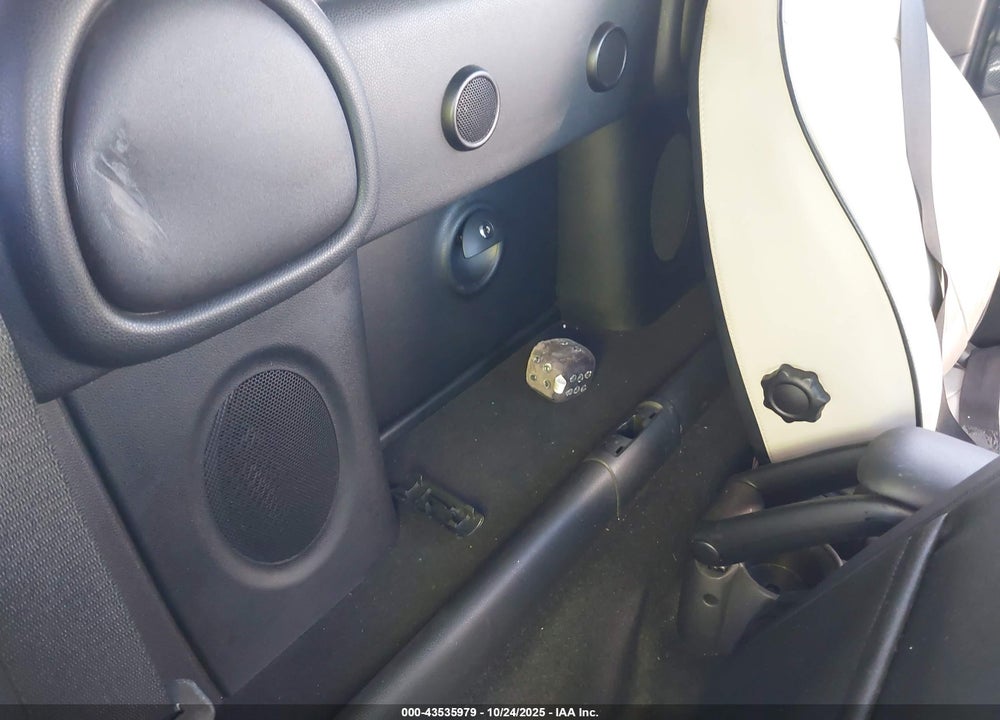 2012 MINI COOPER VIN: WMWSX3C54CT154790