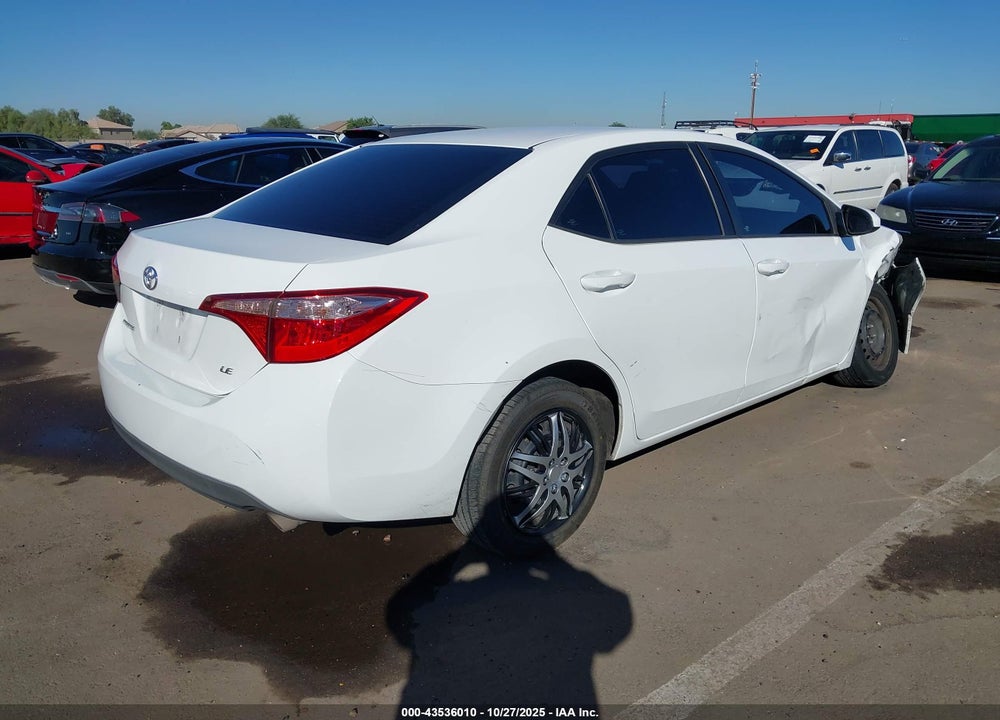 2018 TOYOTA COROLLA LE VIN: 5YFBURHE5JP759283