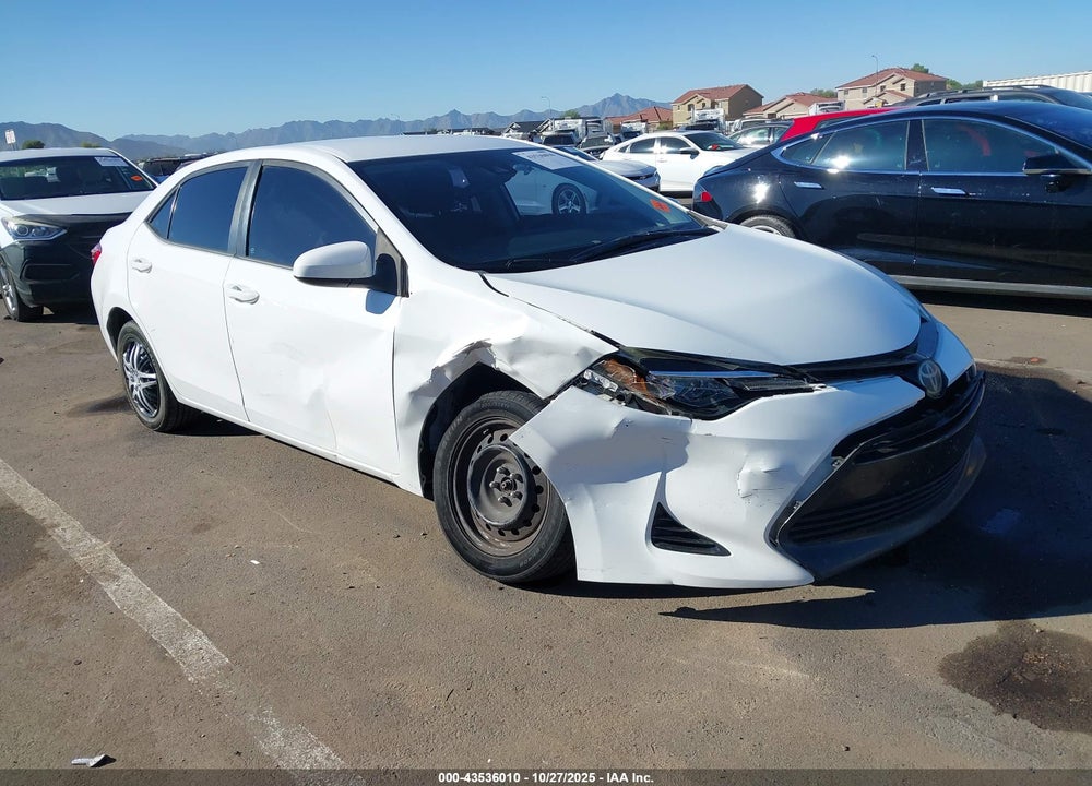 2018 TOYOTA COROLLA LE VIN: 5YFBURHE5JP759283