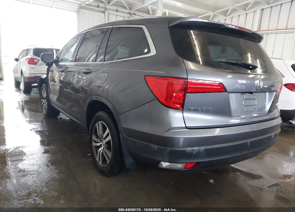 2017 HONDA PILOT EX-L VIN: 5FNYF6H85HB053336