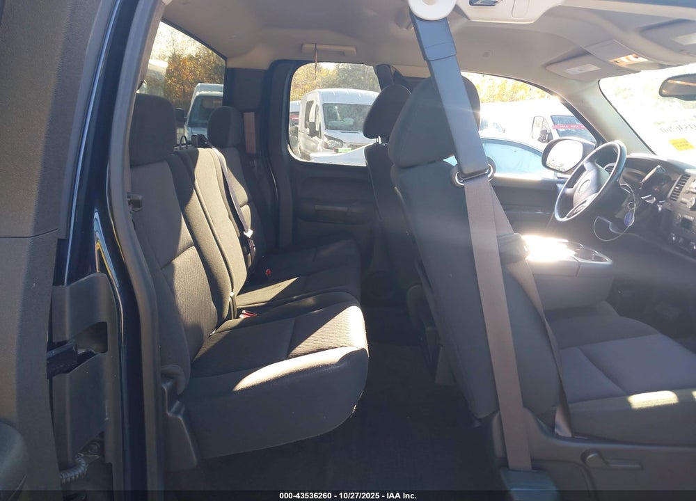 2012 CHEVROLET SILVERADO 1500 LT VIN: 1GCRCSE09CZ236827