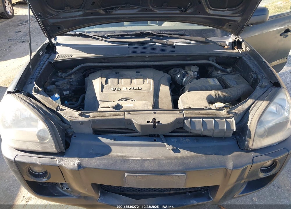 2008 HYUNDAI TUCSON VIN: KM8JN72D08U770049