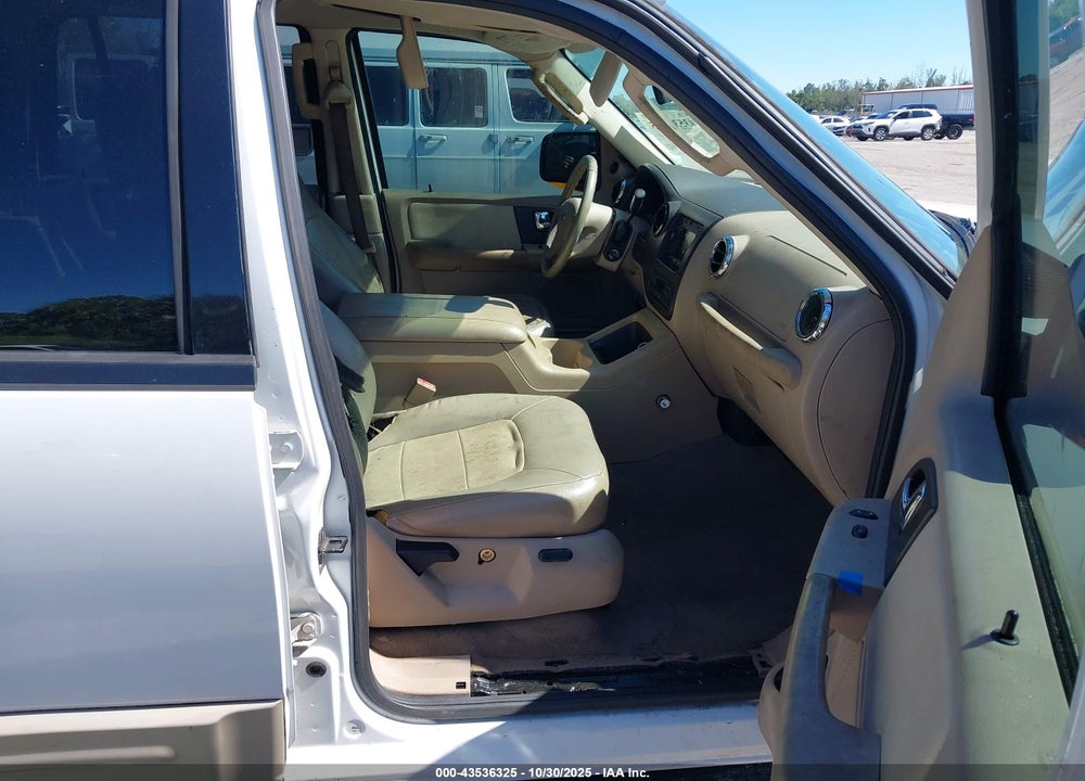 2006 FORD EXPEDITION VIN: 1FMPU17526LA63386