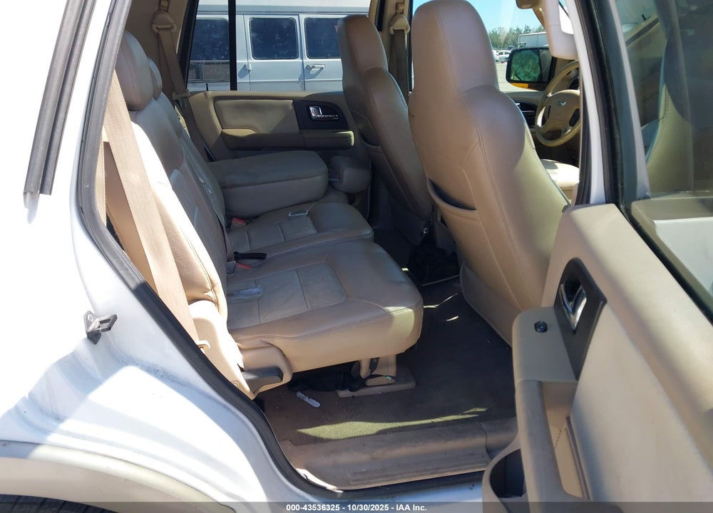 2006 FORD EXPEDITION VIN: 1FMPU17526LA63386