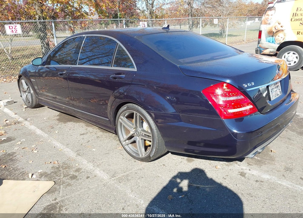 2008 MERCEDES-BENZ S 63 AMG VIN: WDDNG77X28A214030