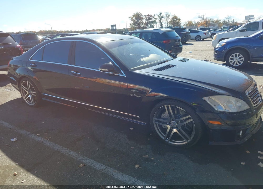2008 MERCEDES-BENZ S 63 AMG VIN: WDDNG77X28A214030