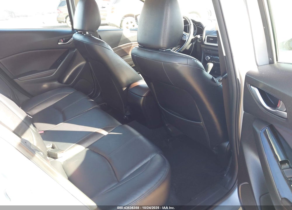 2017 MAZDA 3 VIN: 3MZBN1V72HM105523