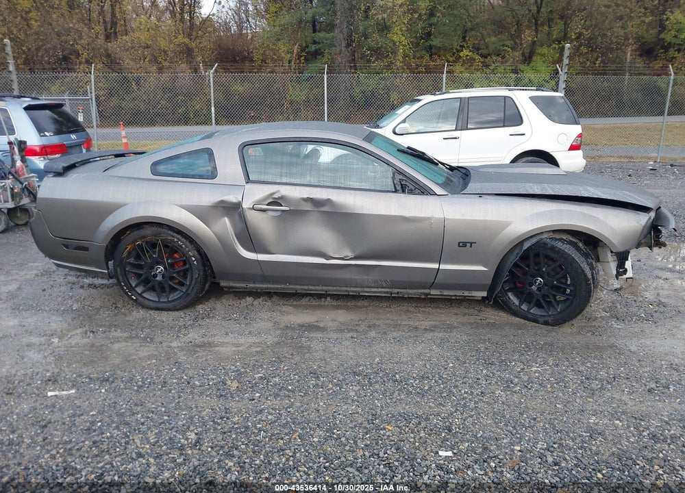2005 FORD MUSTANG GT DELUXE/GT PREMIUM VIN: 1ZVFT82H755161178