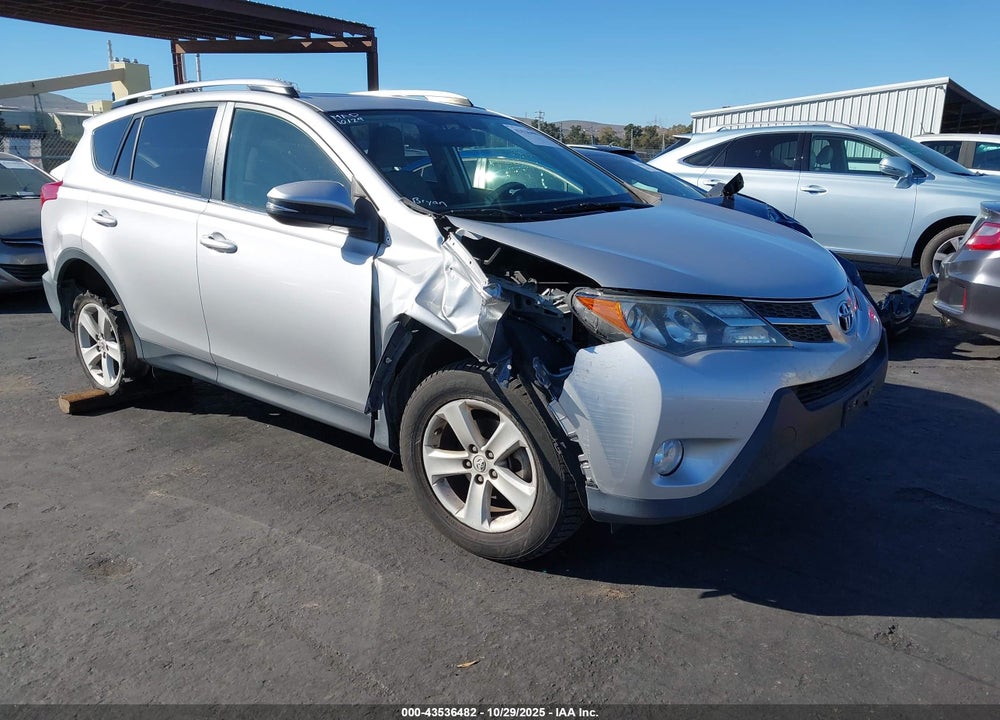 2013 TOYOTA RAV4 XLE VIN: JTMRFREV1D5005800