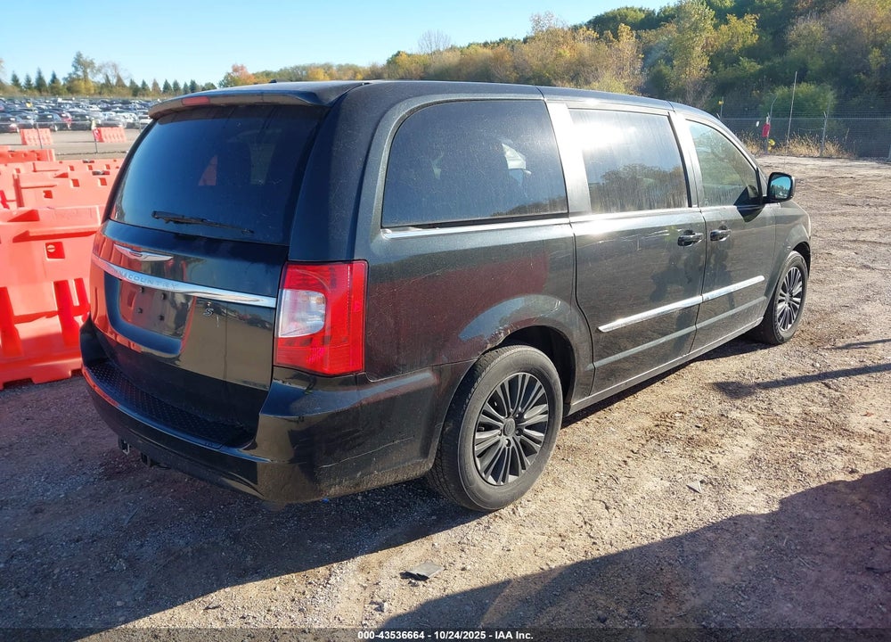 2014 CHRYSLER TOWN & COUNTRY S VIN: 2C4RC1HG6ER109064